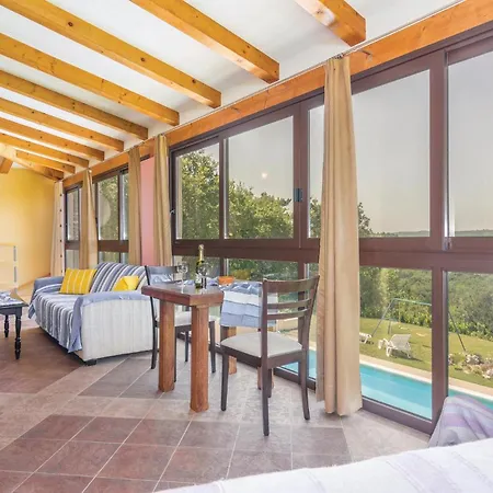 Awesome In Meloni With Sauna Tatil Evi Karojba