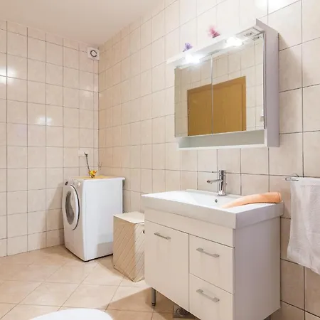 Awesome In Meloni With Sauna Prázdninový dům