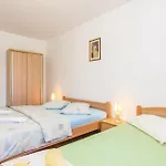 Дом отдыха Awesome In Meloni With Sauna *